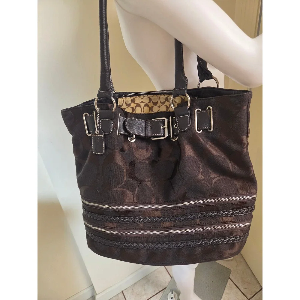 Coach Vintage Y2K Signature Jacquard Shoulder Bag Brown Buckle Zipper Tote